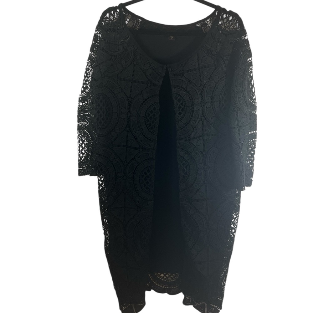 Elegant Black Lace Overlay Open Jacket Size Medium